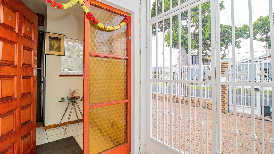3 Bedroom Property for Sale in Gatesville Western Cape